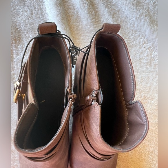 NWT beautiful ankle boots, never used. Cute buckle design. - Picture 9 of 13